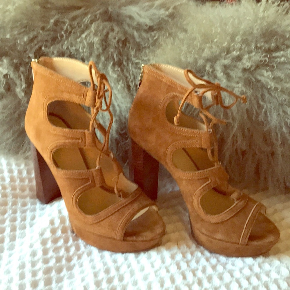 Vince Camuto Heels